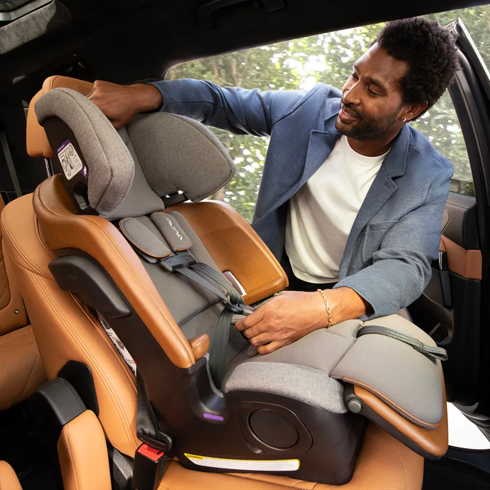 LUMN Harness FR-Free Booster Seat