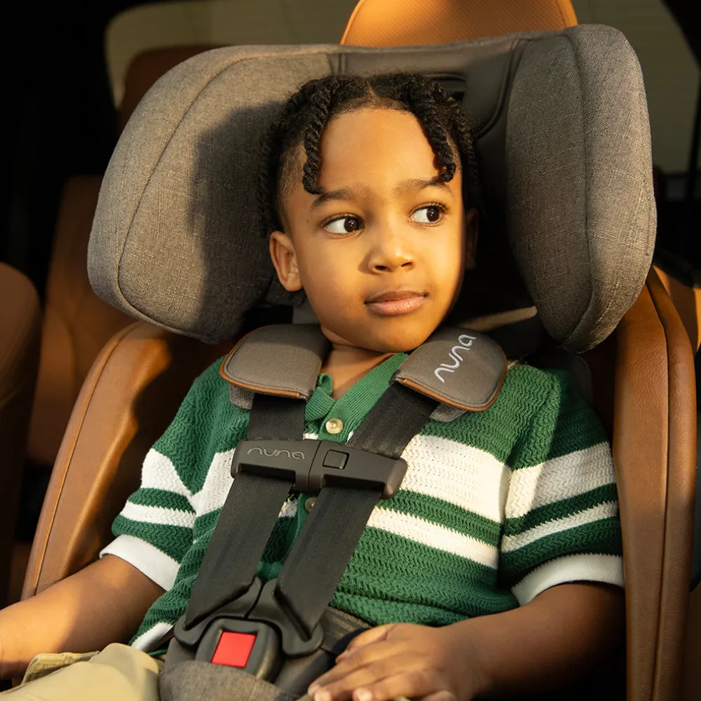 LUMN Harness FR-Free Booster Seat