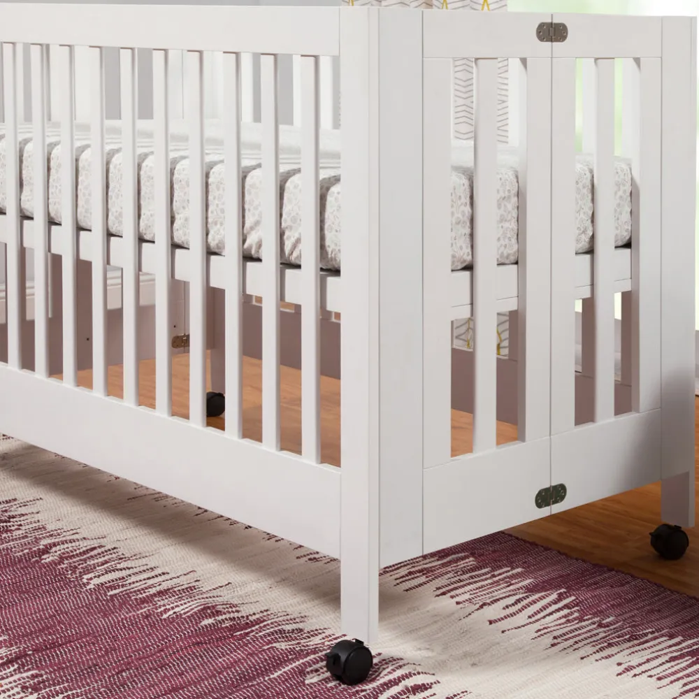 Maki Portable Folding Crib + Conversion Kit