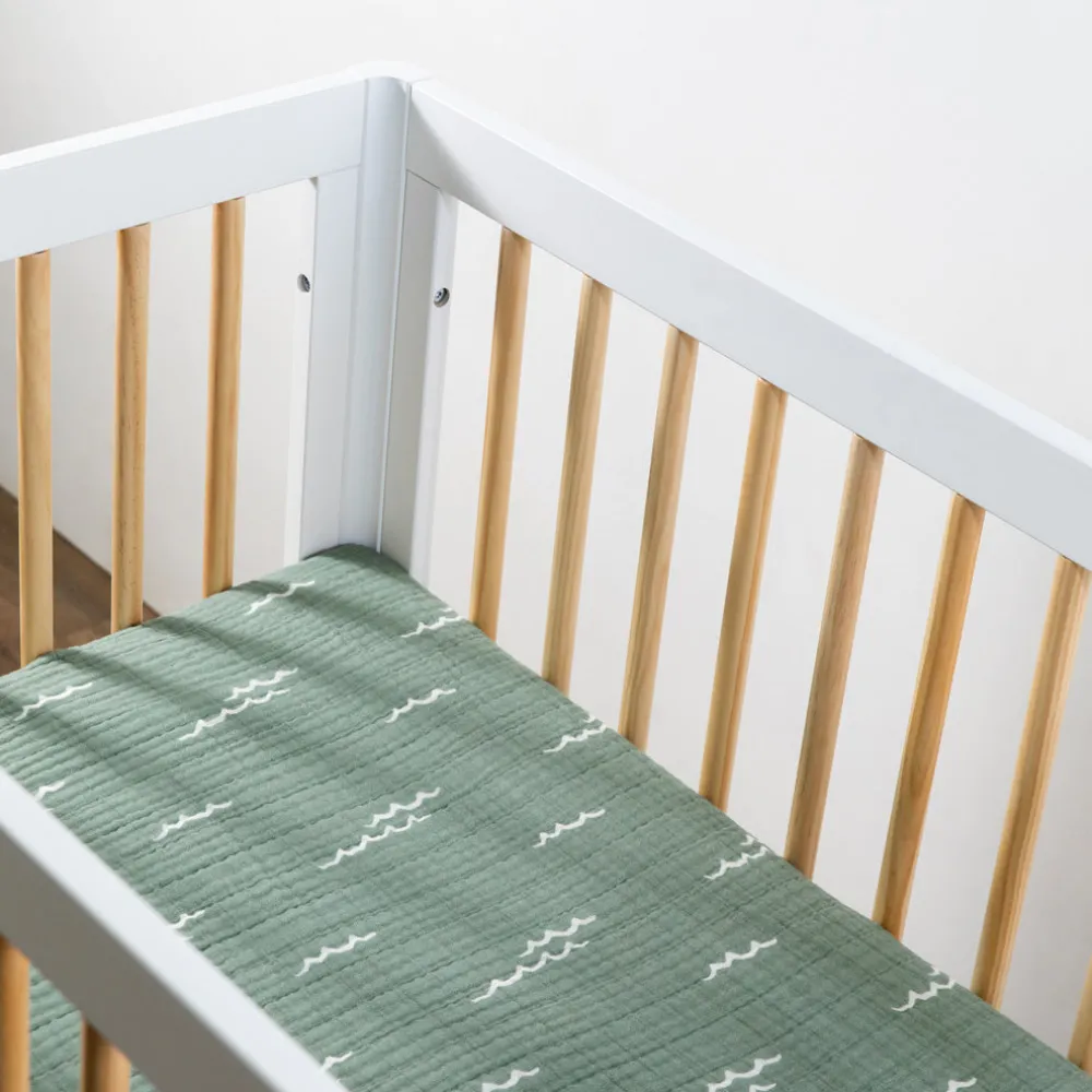 Mini Crib Sheet In GOTS Certified Organic Muslin Cotton