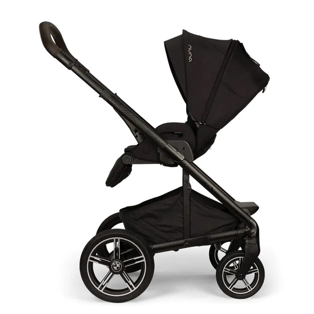 MIXX Next Stroller + PIPA Series Travel System