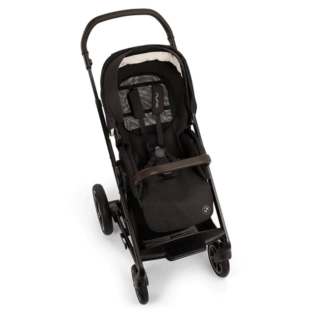 MIXX Next Stroller + PIPA Series Travel System