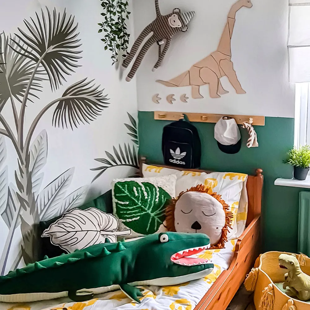 Monstera Leaf Washable Cushion