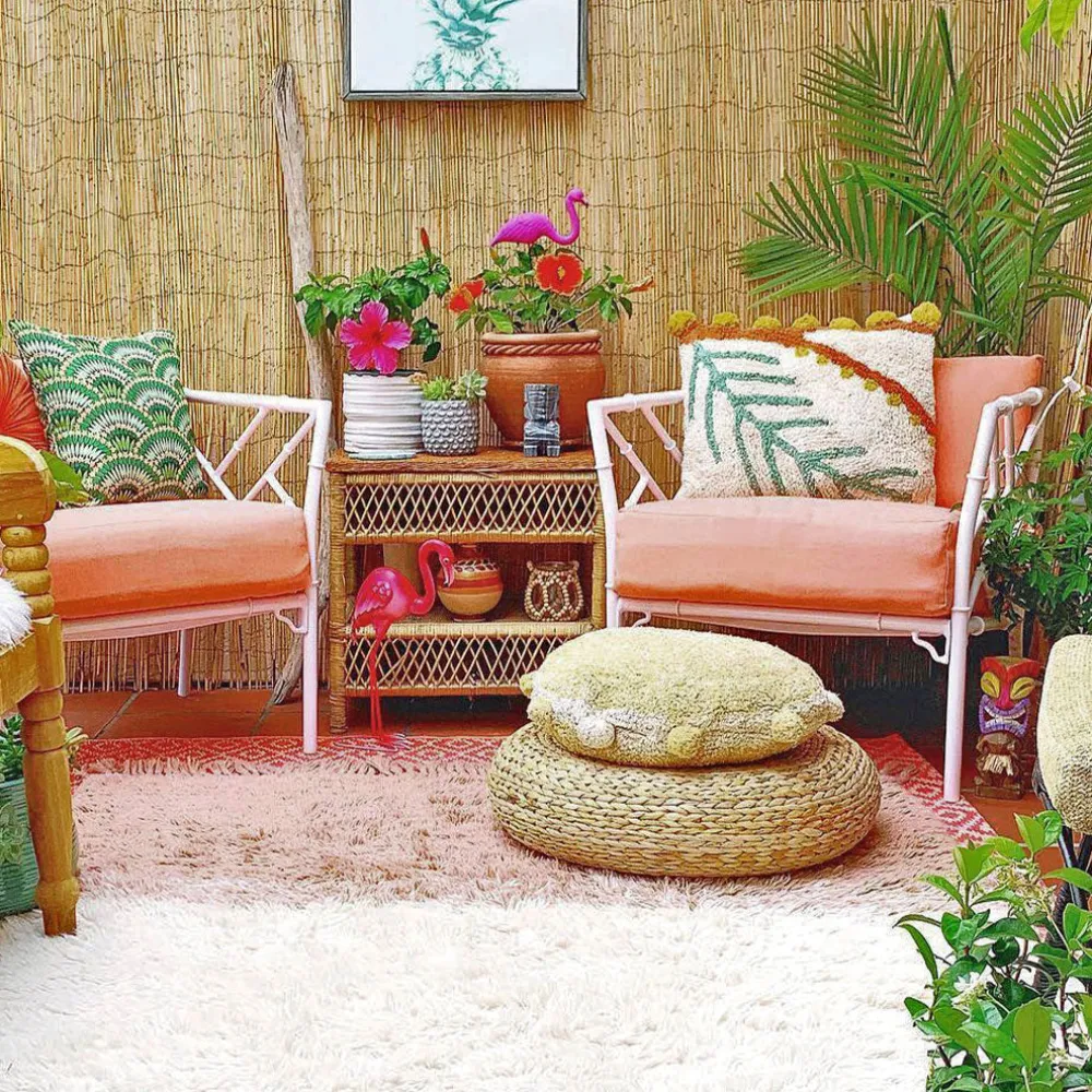 Palm Cushion