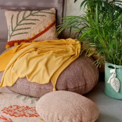 Palm Cushion
