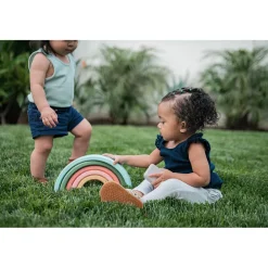 Rainbow Nesting Set