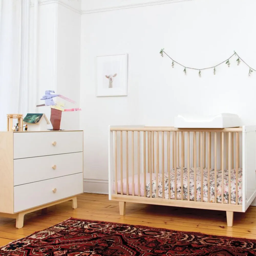 Rhea Crib