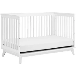 Scoot 3-in-1 Convertible Crib + Toddler Rail
