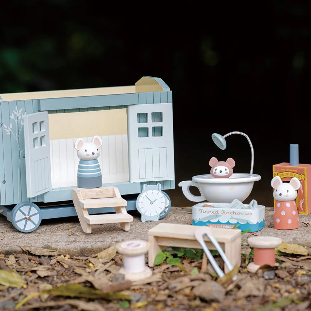 Secret Meadow Shepherds Hut