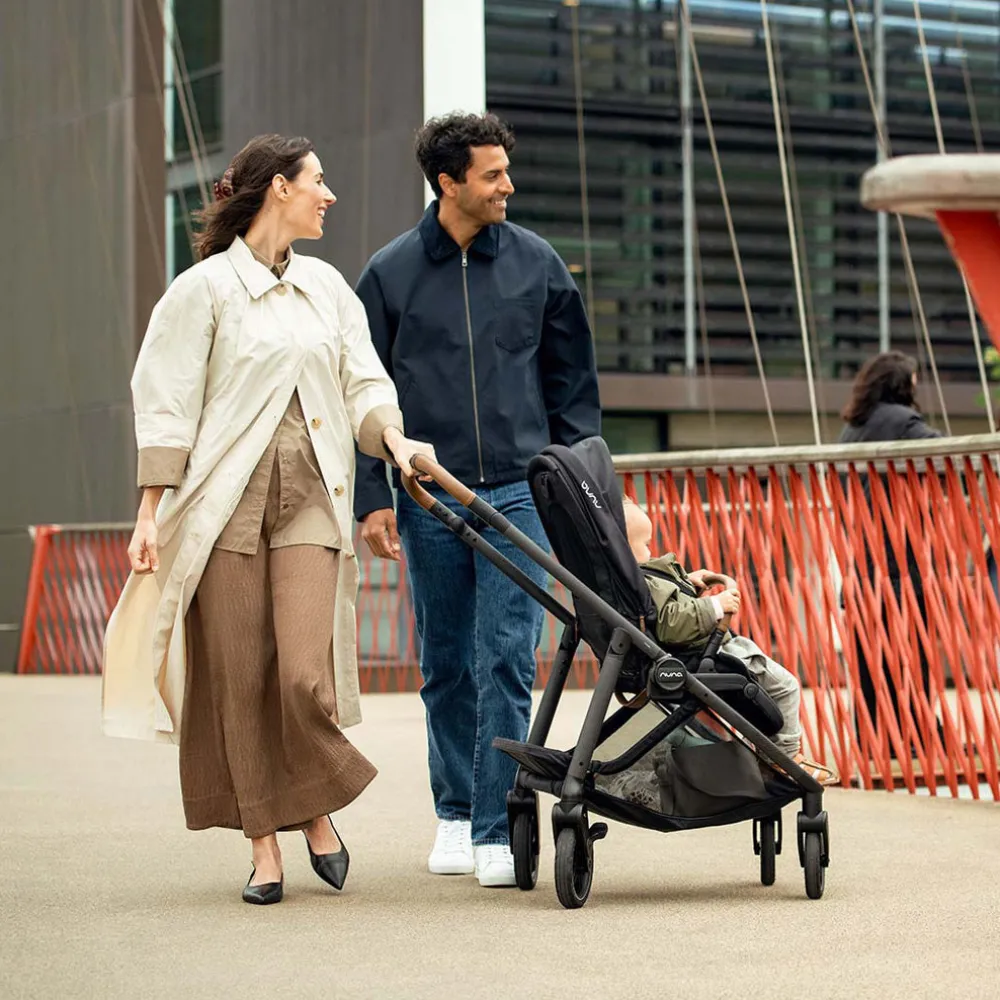 SWIV Stroller + PIPA Series Travel System