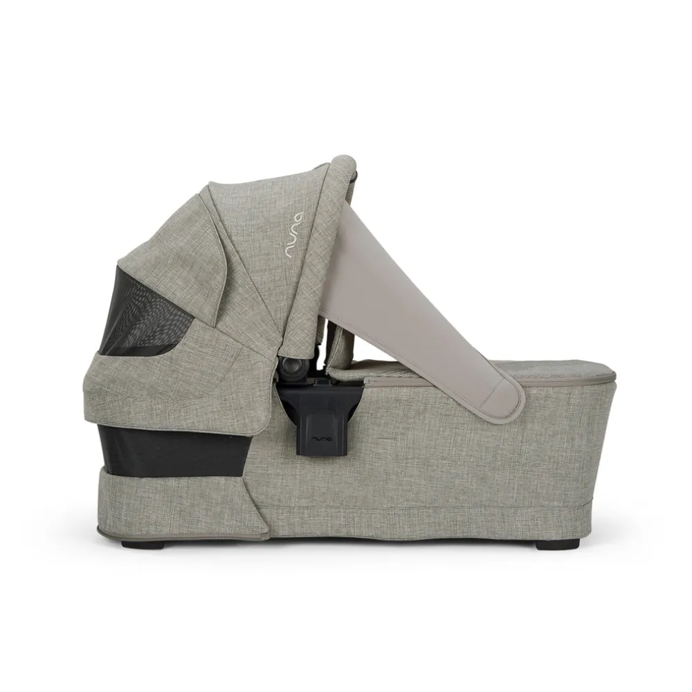 SWIV & TRIV Series Bassinet + Stand