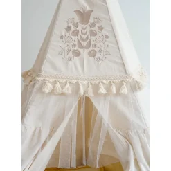 Teepee Tent with Frills