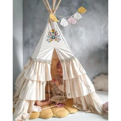 Teepee Tent with Frills