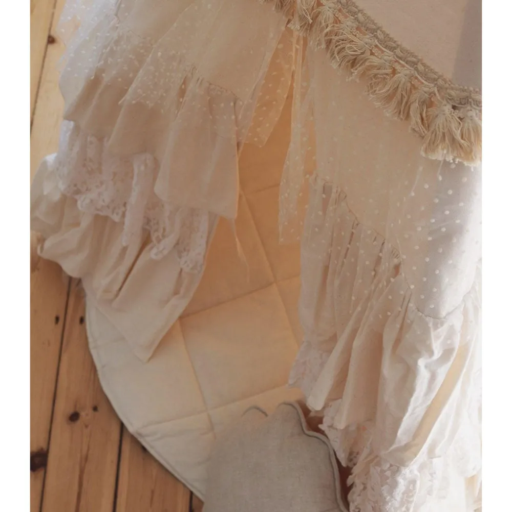Teepee Tent with Frills