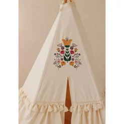 Teepee Tent with Frills