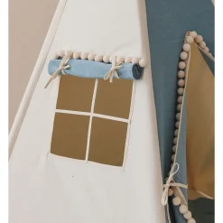 Teepee Tent with Pompoms
