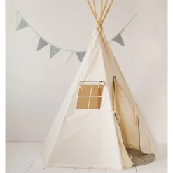 Teepee Tent with Pompoms