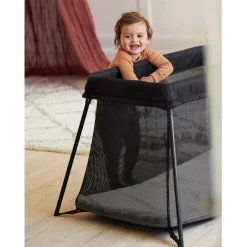 Travel Crib Light + Fitted Sheet Bundle