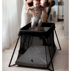 Travel Crib Light + Fitted Sheet Bundle