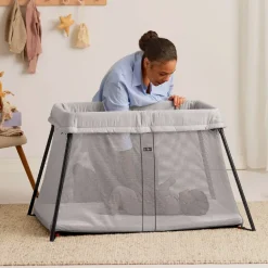 Travel Crib Light + Fitted Sheet Bundle