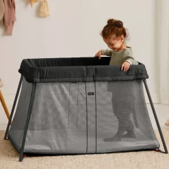 Travel Crib Light + Fitted Sheet Bundle