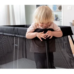 Travel Crib Light + Fitted Sheet Bundle
