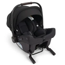 TRIV lx + PIPA urbn Travel System