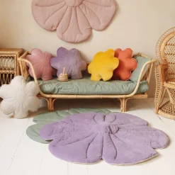 Velvet Flower Mat