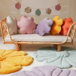 Velvet Flower Mat