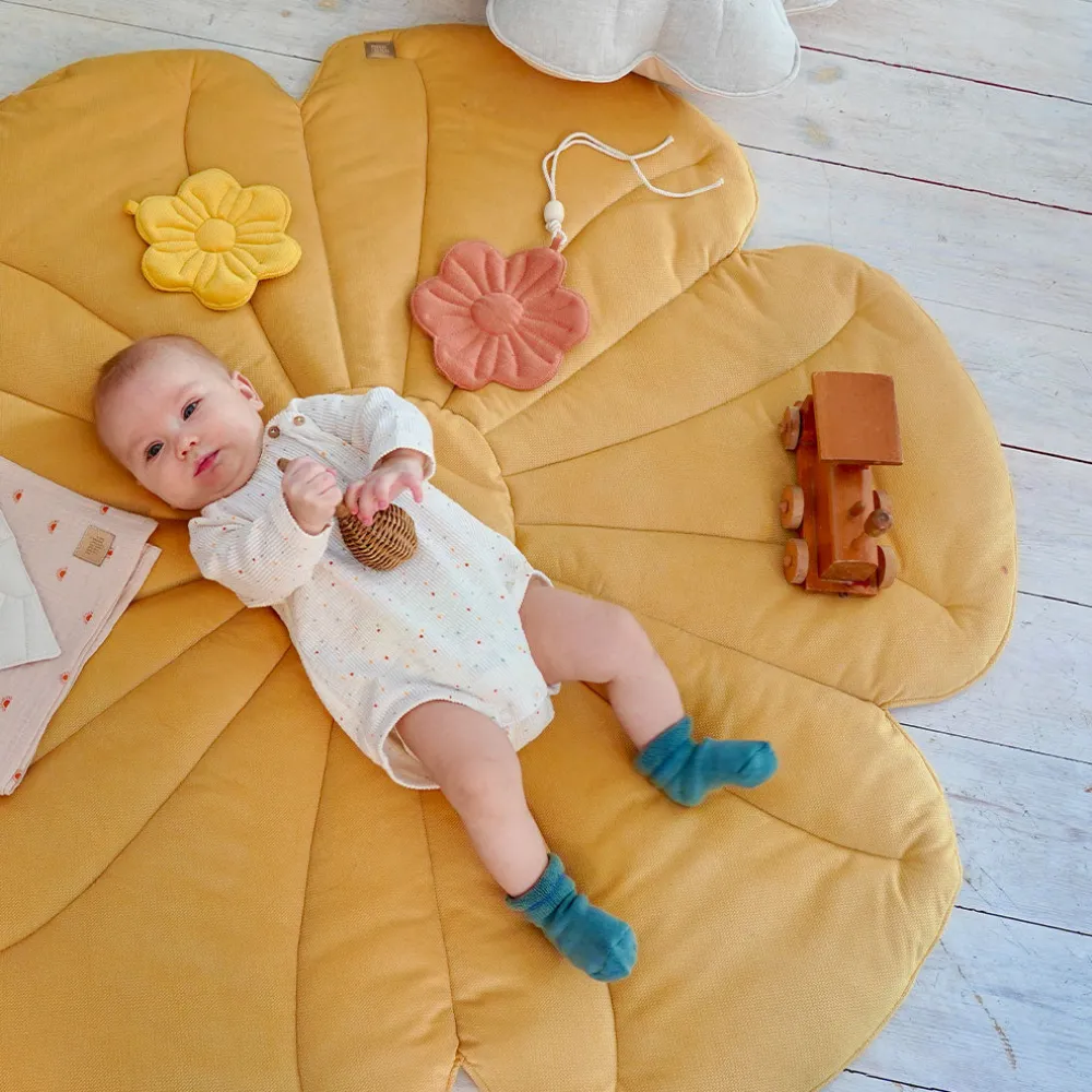 Velvet Flower Mat