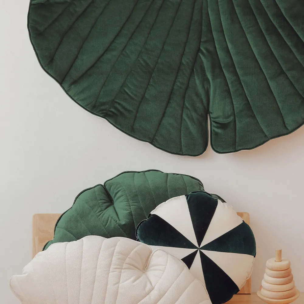 Velvet Ginkgo Leaf Mat