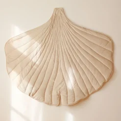 Velvet Ginkgo Leaf Mat