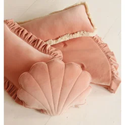 Velvet Shell Pillow