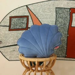 Velvet Shell Pillow