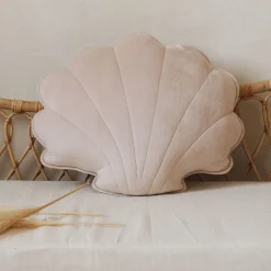 Velvet Shell Pillow