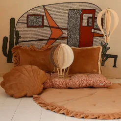Velvet Shell Pillow