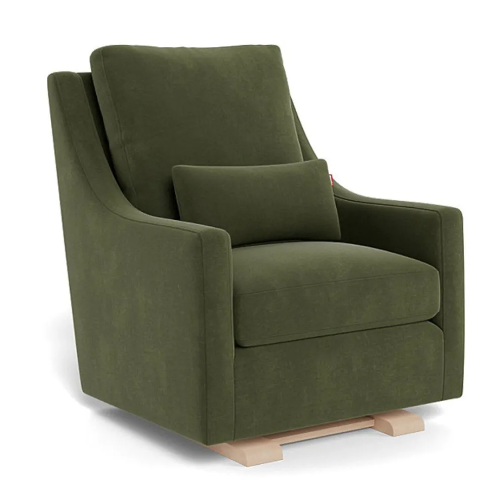 Vera Glider
