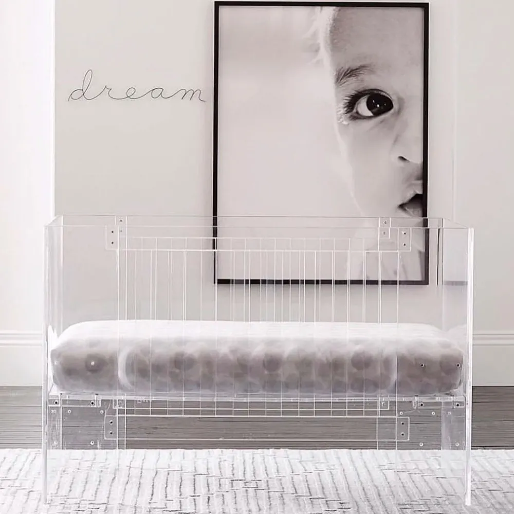 Vetro Acrylic Crib