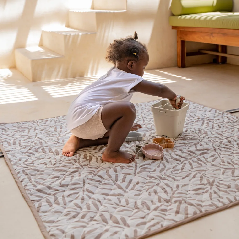 Wander Classic Playmat