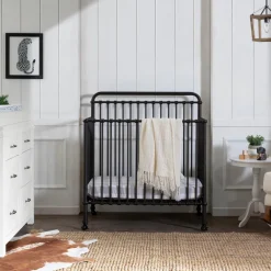 Winston 4-in-1 Convertible Mini Crib