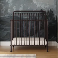 Winston 4-in-1 Convertible Mini Crib
