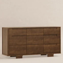 Yuzu 9-Drawer Dresser